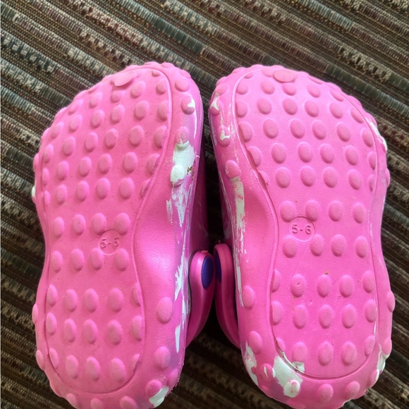 Barney‎ Pink  Clogs - Picture 2 of 7